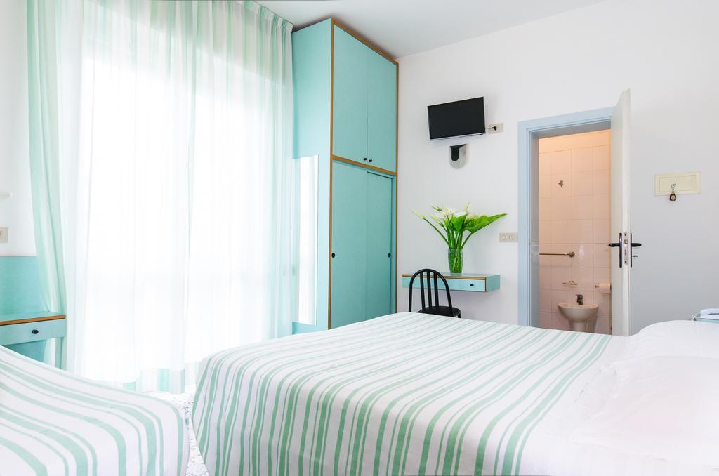 Hotel San Gottardo Riccione Pokoj fotografie
