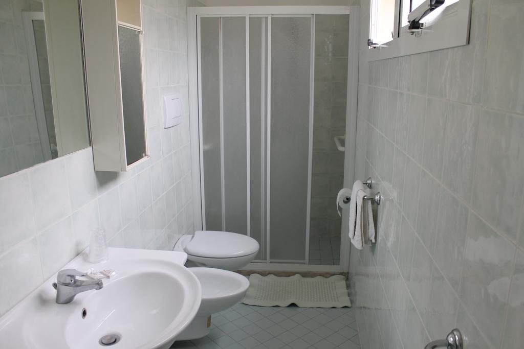 Hotel San Gottardo Riccione Pokoj fotografie