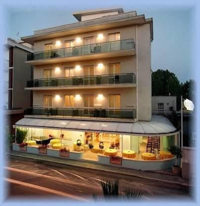 Hotel San Gottardo Riccione Exteriér fotografie